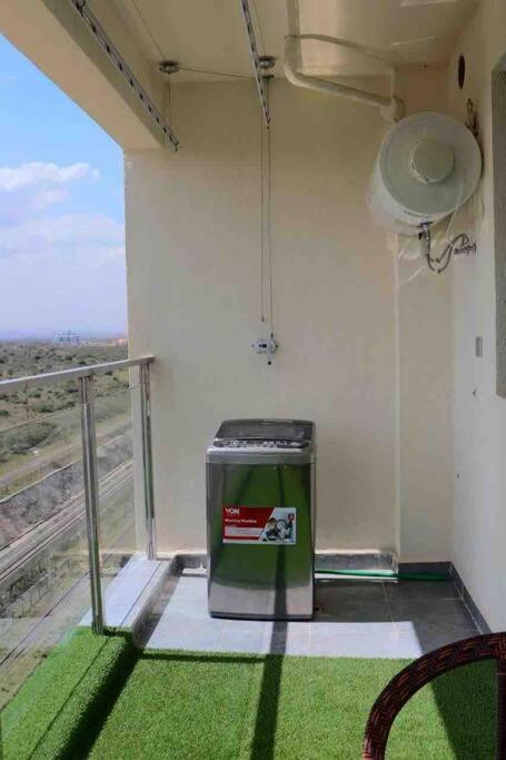 Lovely 3 Bedroom With A View Of The Park マチャコス エクステリア 写真
